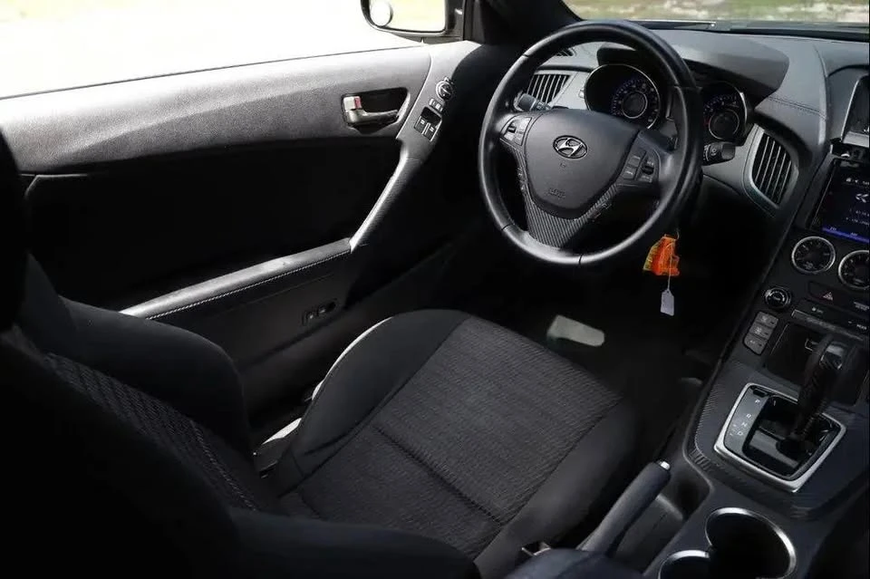 2013 Hyundai Genesis Coupe - Image 19 of 19