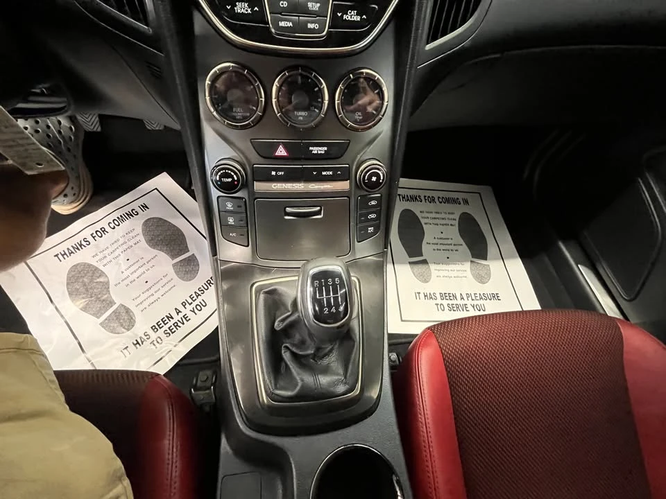 2013 Hyundai Genesis Coupe - Image 16 of 16