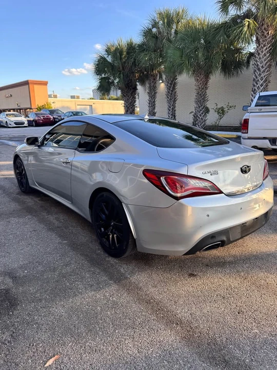2013 Hyundai Genesis Coupe - Image 6 of 9