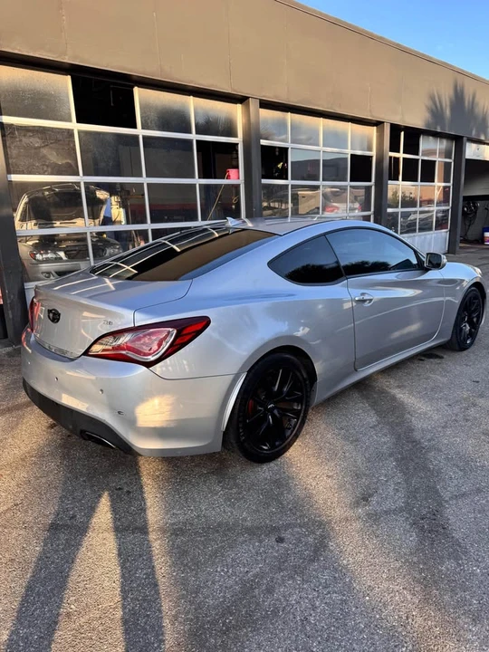 2013 Hyundai Genesis Coupe - Image 4 of 9