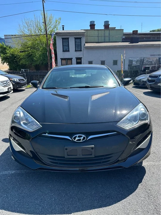2013 Hyundai Genesis Coupe - Image 6 of 12