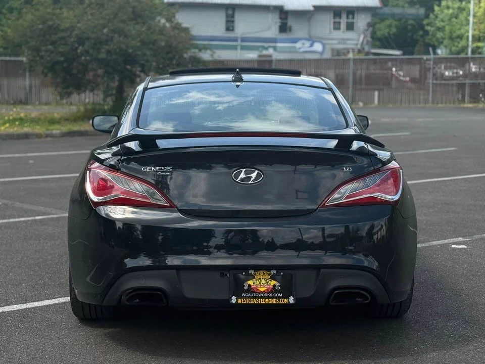 2013 Hyundai Genesis Coupe - Image 6 of 9