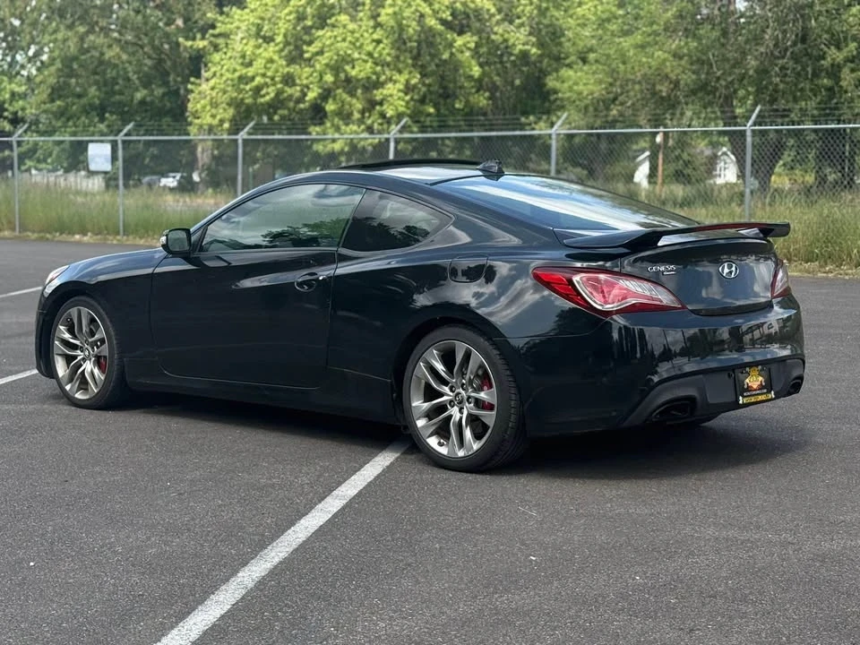 2013 Hyundai Genesis Coupe - Image 5 of 9