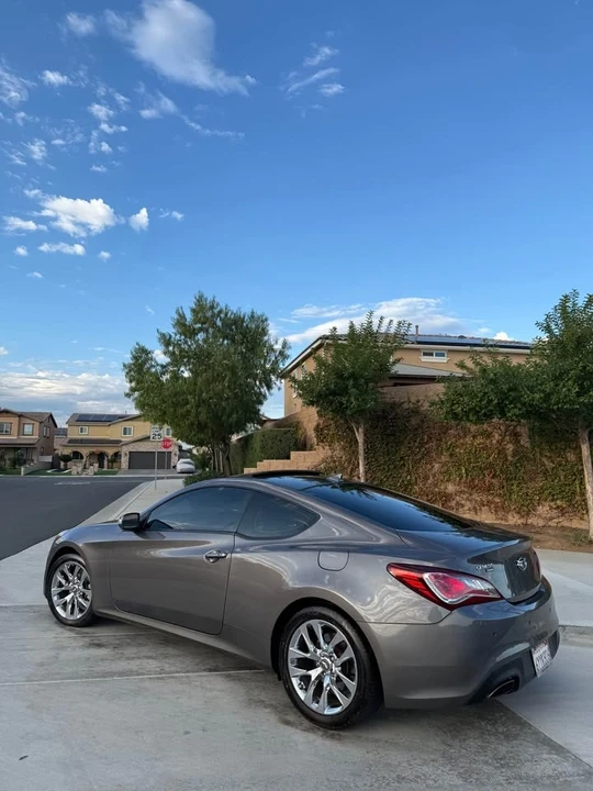 2013 Hyundai Genesis Coupe - Image 5 of 14