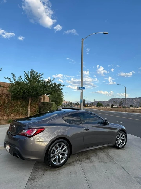 2013 Hyundai Genesis Coupe - Image 3 of 14