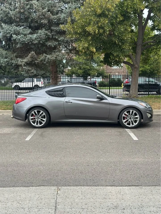 2013 Hyundai Genesis Coupe - Image 5 of 13