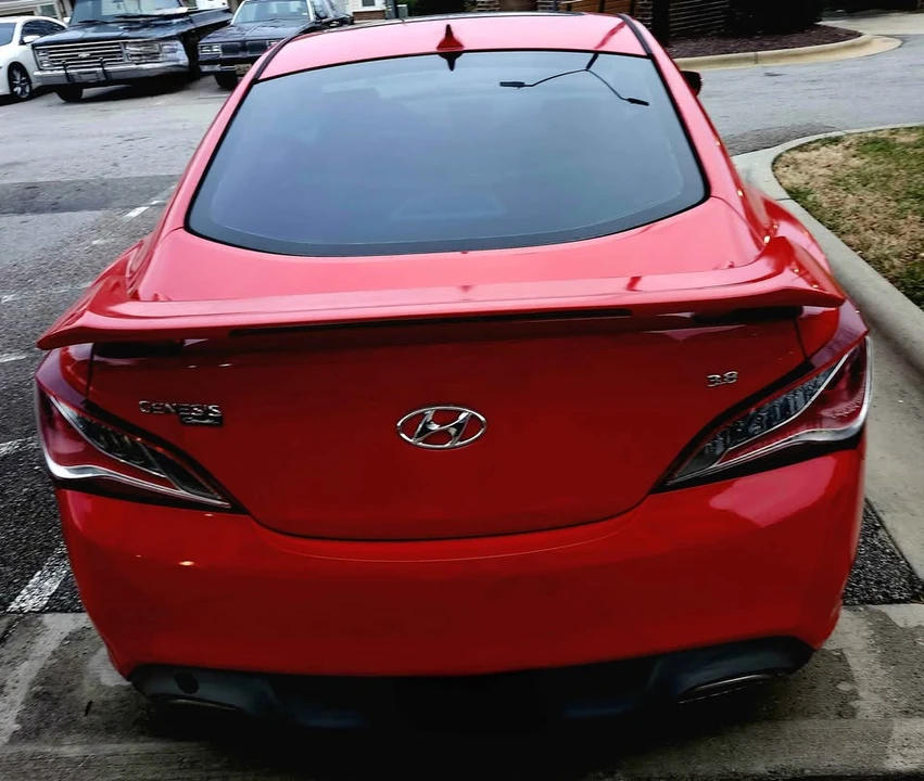 2013 Hyundai Genesis Coupe - Image 3 of 15