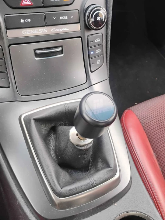 2013 Hyundai Genesis Coupe - Image 7 of 10