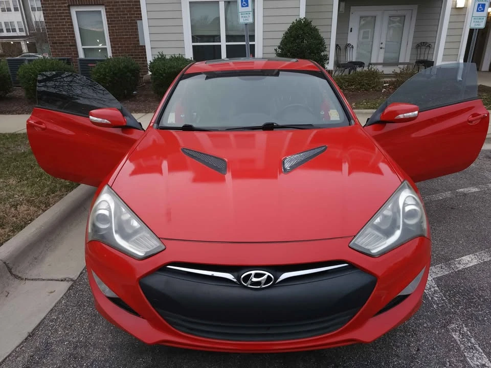 2013 Hyundai Genesis Coupe - Image 4 of 15