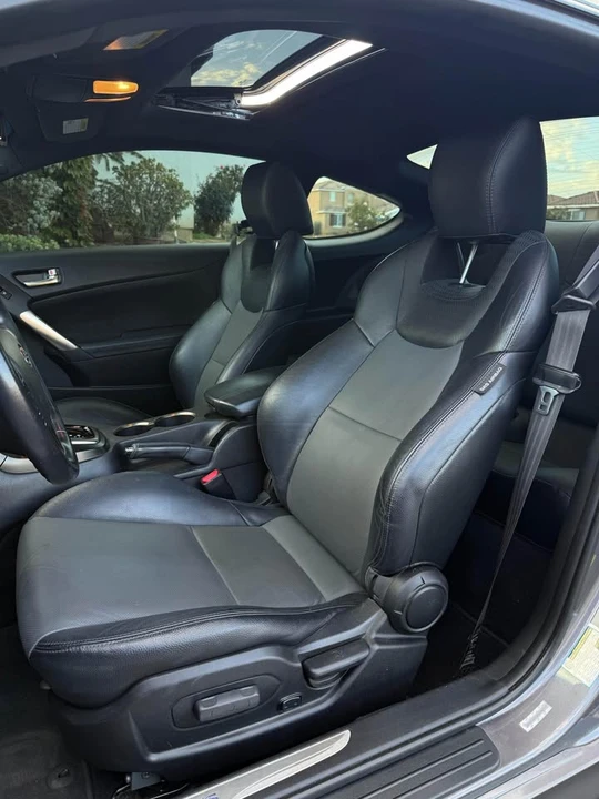2013 Hyundai Genesis Coupe - Image 6 of 14