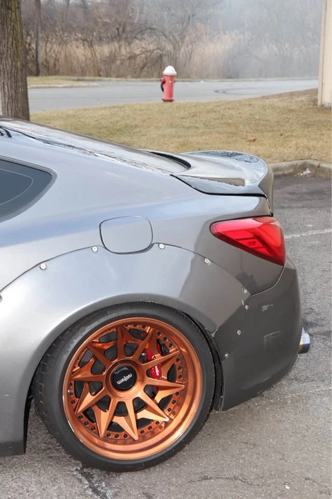 2013 Hyundai Genesis Coupe - Image 8 of 9