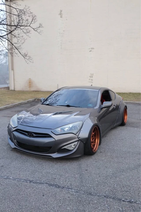 2013 Hyundai Genesis Coupe - Image 9 of 9