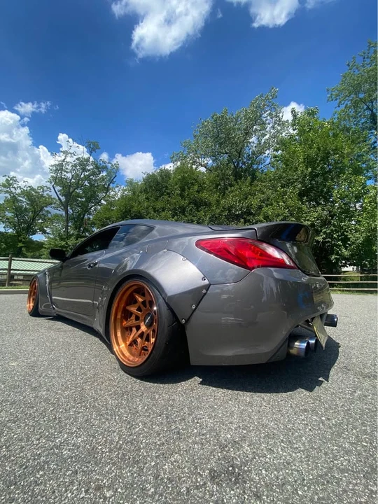 2013 Hyundai Genesis Coupe - Image 5 of 9