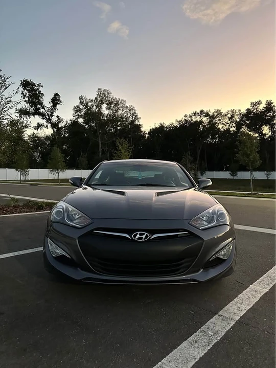 2013 Hyundai Genesis Coupe - Image 7 of 11