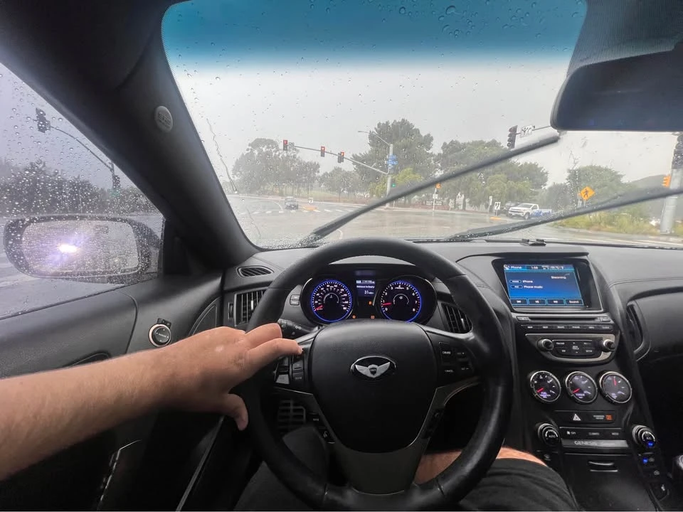 2013 Hyundai Genesis Coupe - Image 2 of 3