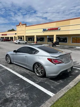 2013 Hyundai Genesis Coupe 3.8 Track Coupe
