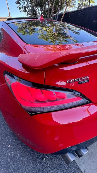2013 Hyundai Genesis Coupe - Image 10 of 20