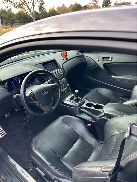 2013 Hyundai Genesis Coupe - Image 11 of 14