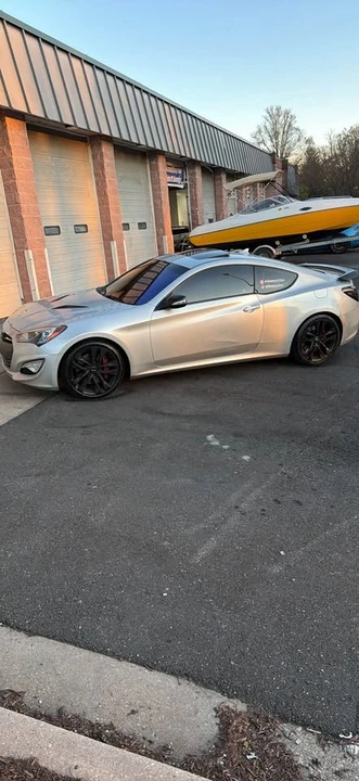 2013 Hyundai Genesis Coupe - Image 2 of 4