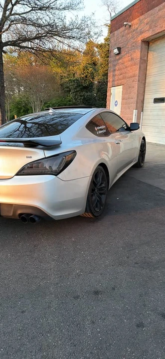 2013 Hyundai Genesis Coupe - Image 3 of 4