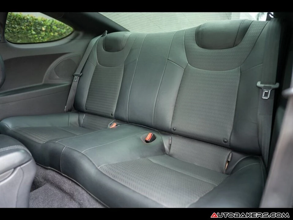 2013 Hyundai Genesis Coupe - Image 19 of 19