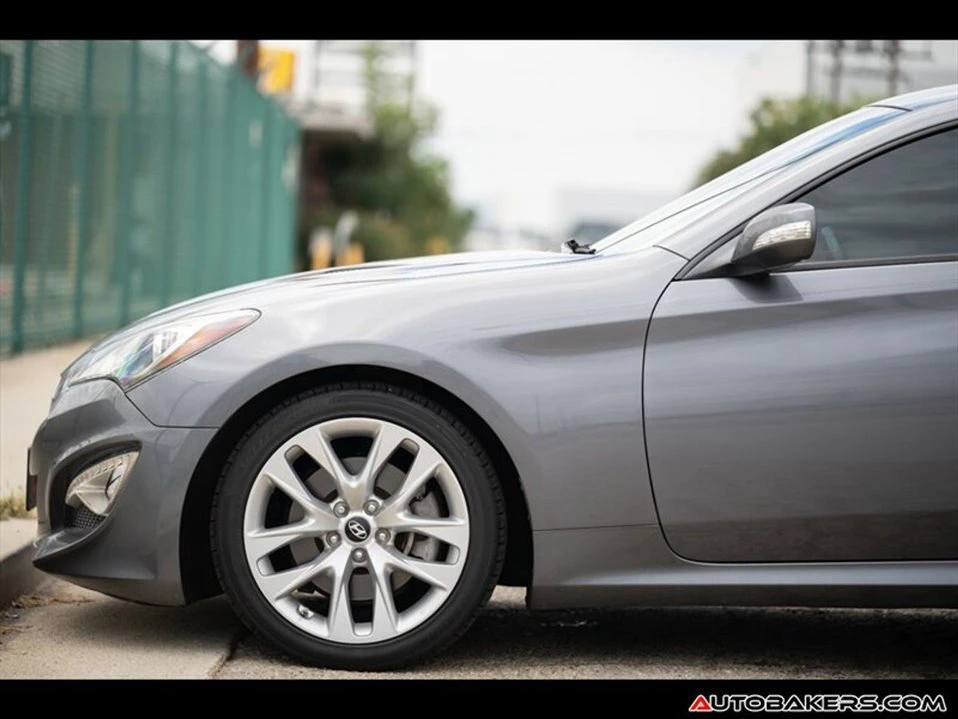 2013 Hyundai Genesis Coupe - Image 10 of 19