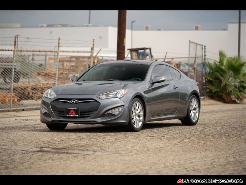 2013 Hyundai Genesis Coupe - Image 2 of 19