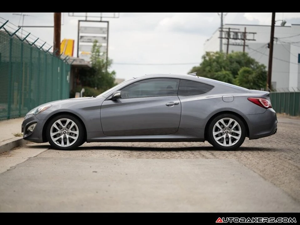 2013 Hyundai Genesis Coupe - Image 11 of 19