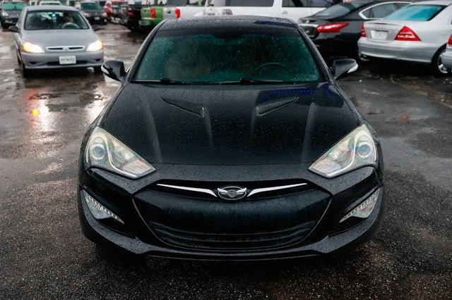 2013 Hyundai Genesis Coupe - Image 18 of 19