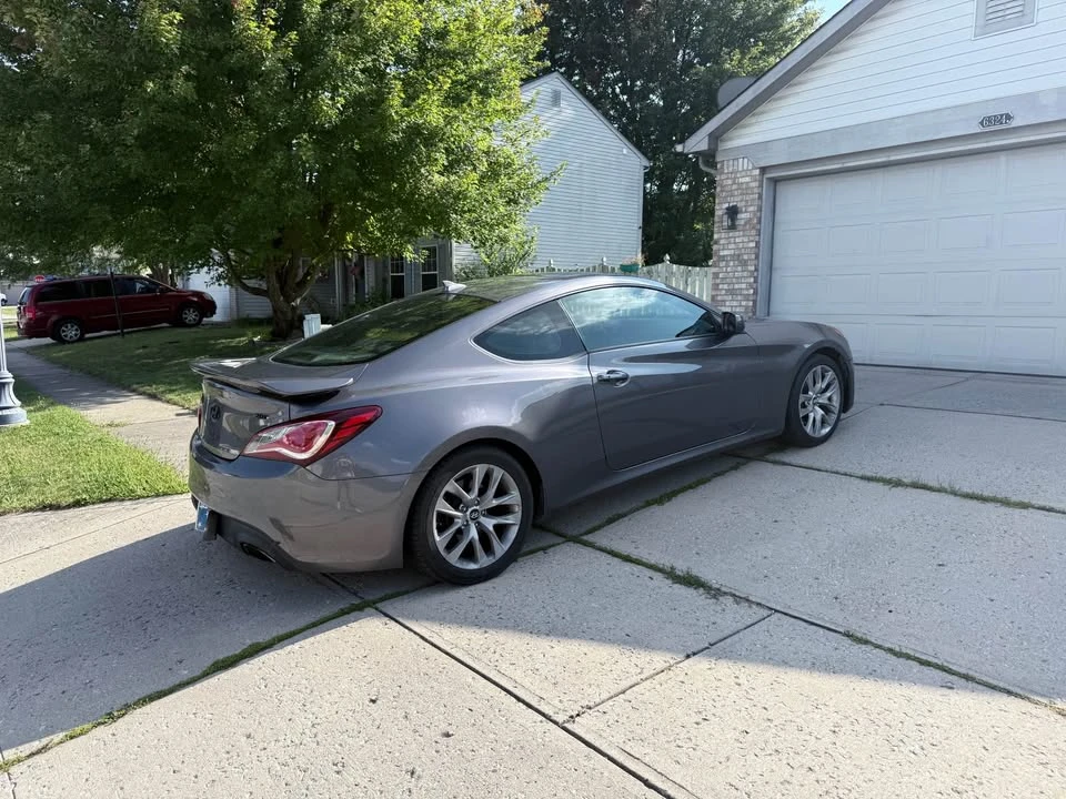 2013 Hyundai Genesis Coupe - Image 2 of 7