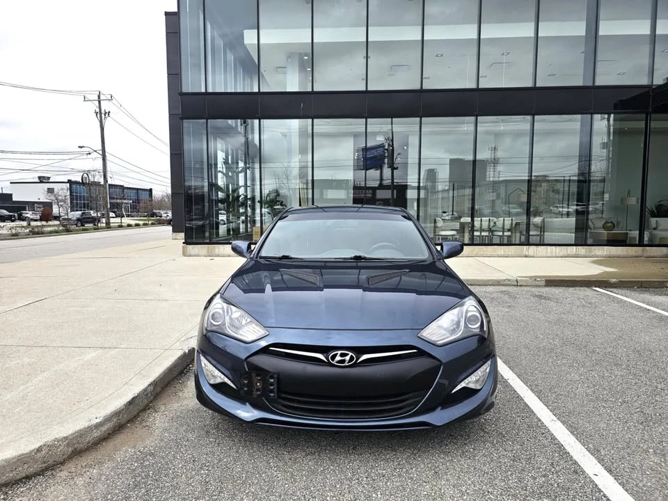 2013 Hyundai Genesis - Image 7 of 16