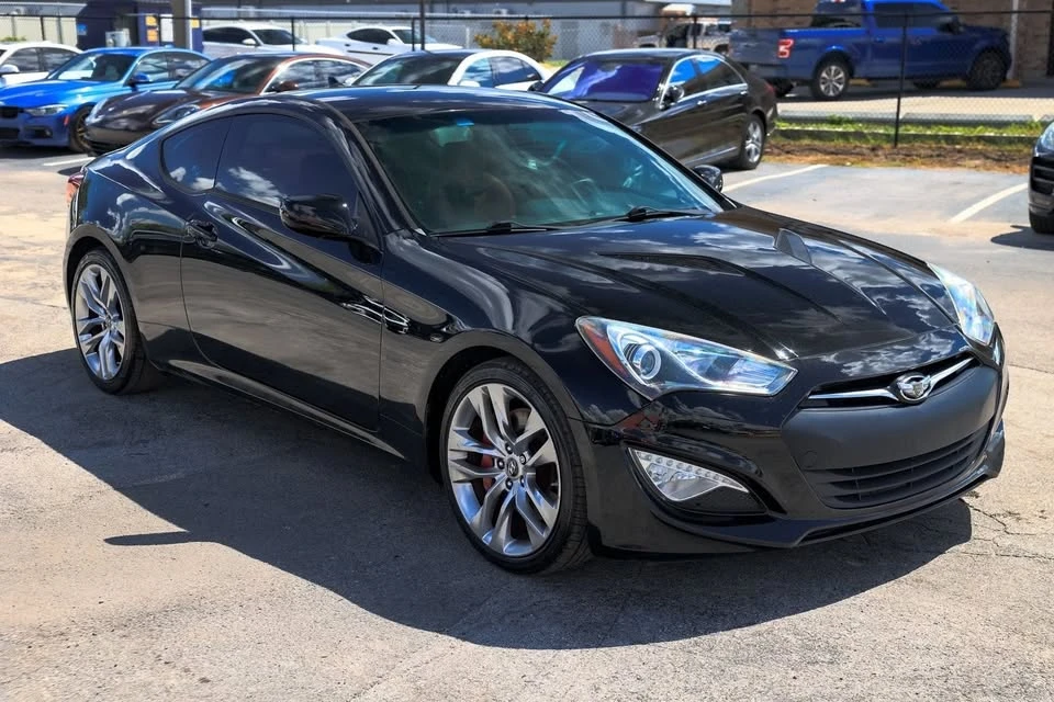 2013 Hyundai Genesis Coupe - Image 4 of 7