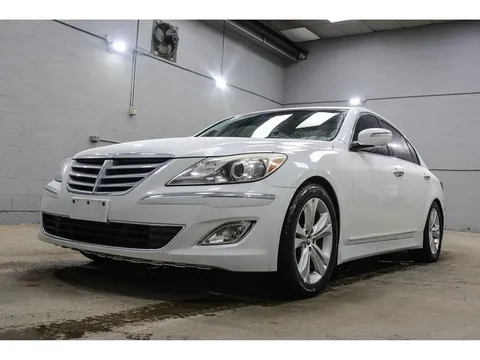 2013 Hyundai Genesis Sedan