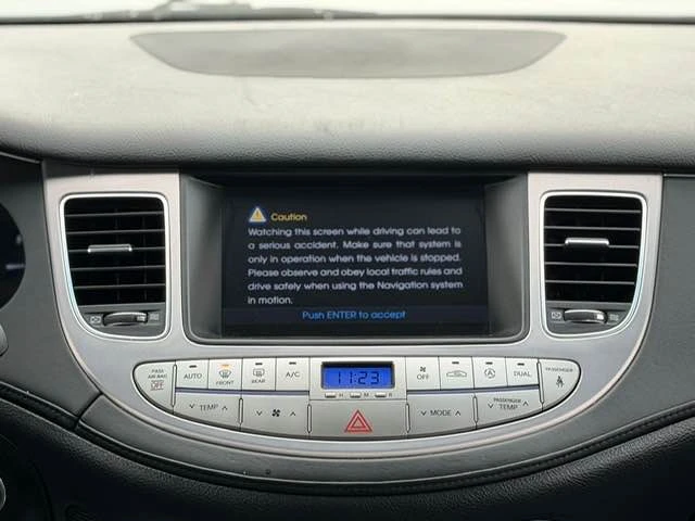 2013 Hyundai Genesis - Image 18 of 18