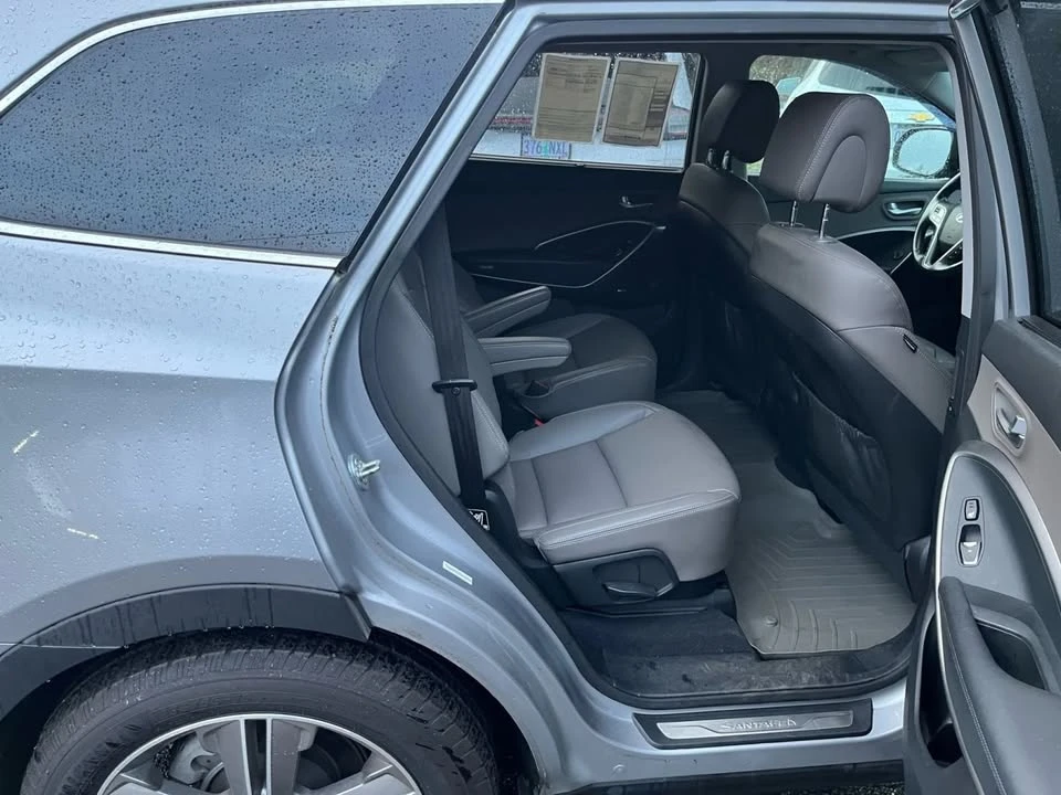 2013 Hyundai Santa Fe - Image 14 of 15