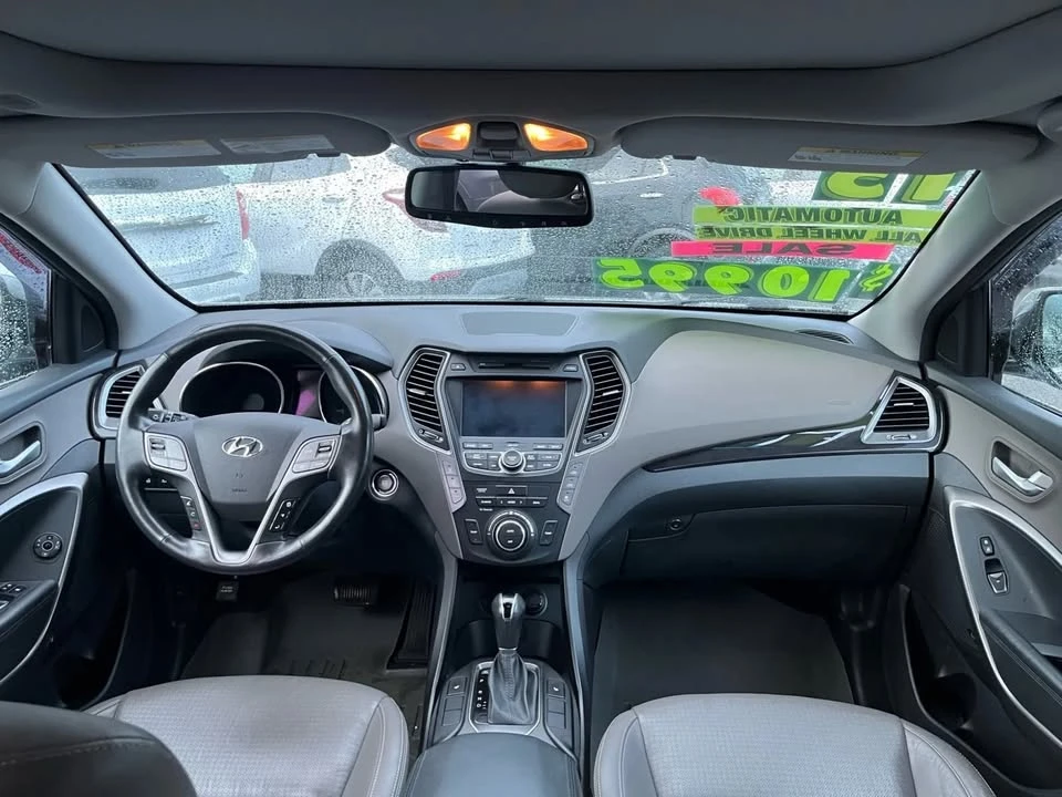 2013 Hyundai Santa Fe - Image 7 of 15