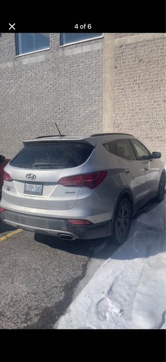2013 Hyundai Santa Fe - Image 4 of 4