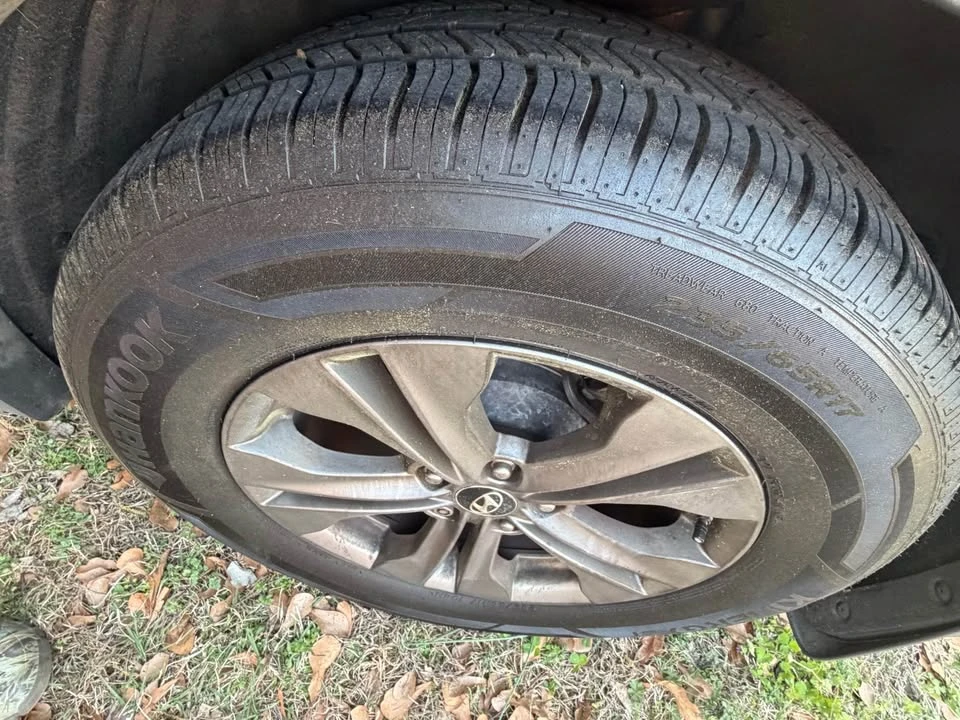 2013 Hyundai Santa Fe - Image 11 of 11