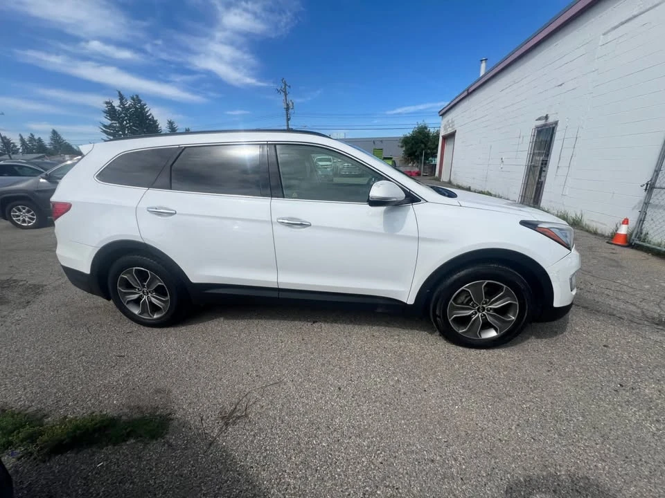 2013 Hyundai Santa Fe - Image 4 of 20