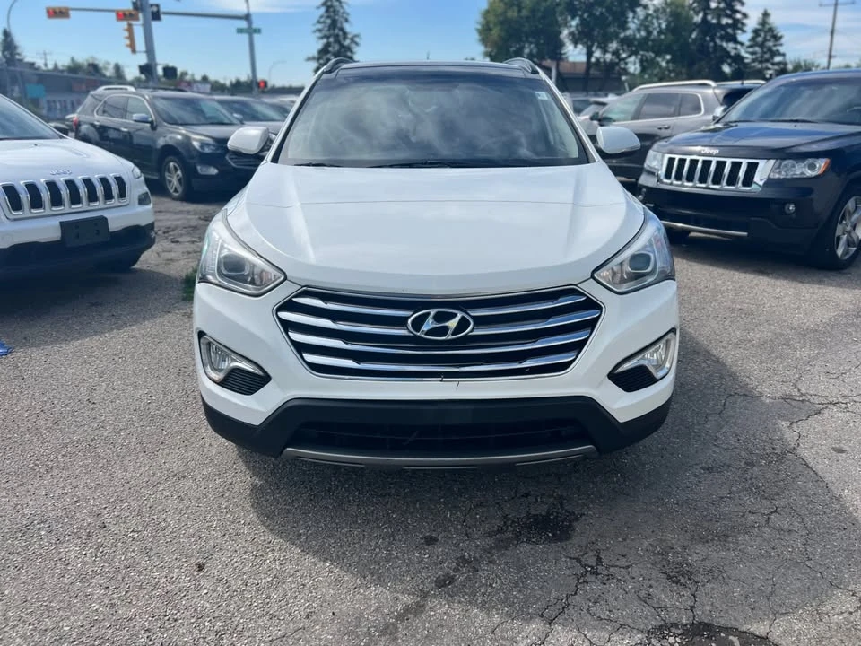 2013 Hyundai Santa Fe - Image 2 of 20