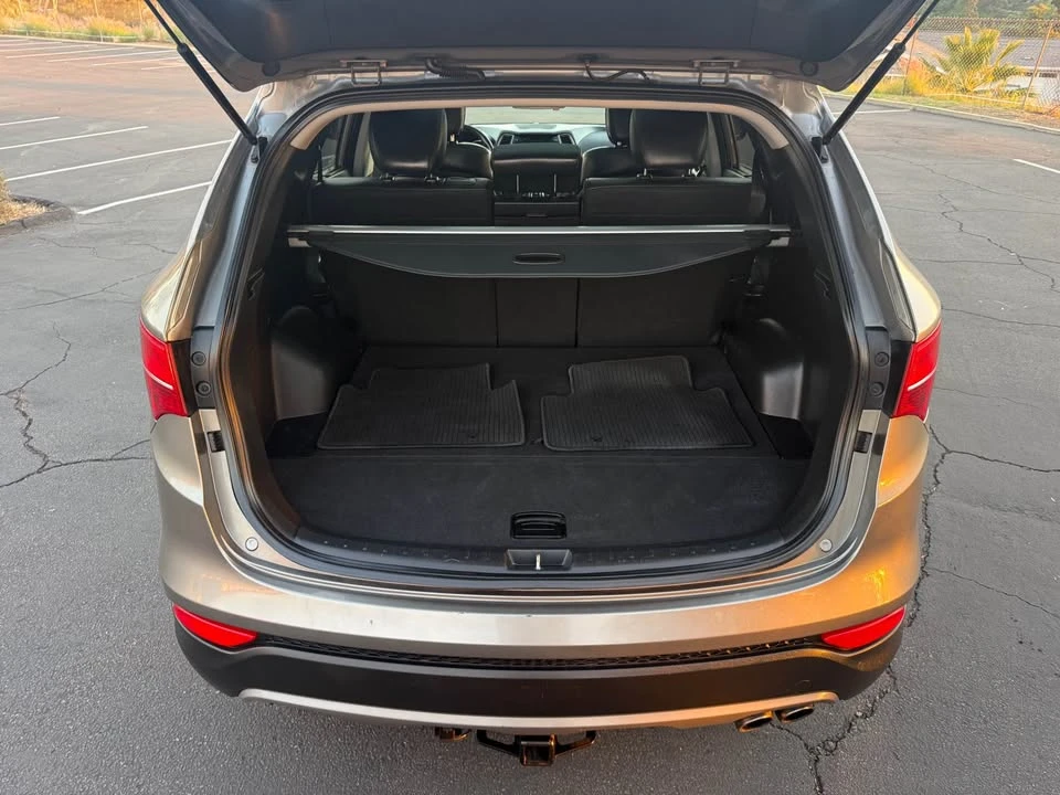 2013 Hyundai Santa Fe - Image 15 of 15