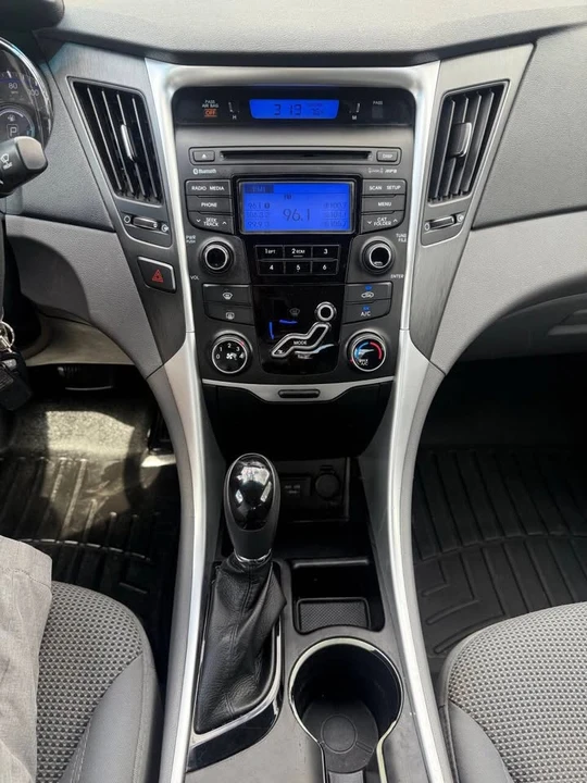 2013 Hyundai Sonata - Image 18 of 18