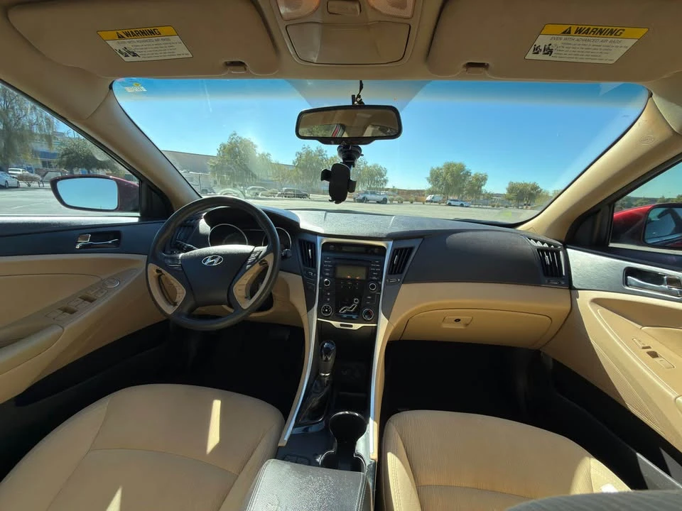 2013 Hyundai Sonata - Image 5 of 7