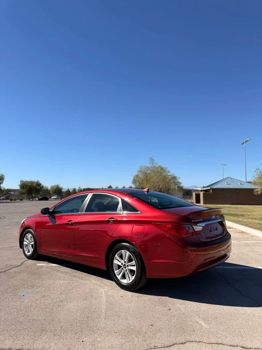 2013 Hyundai Sonata - Image 6 of 7