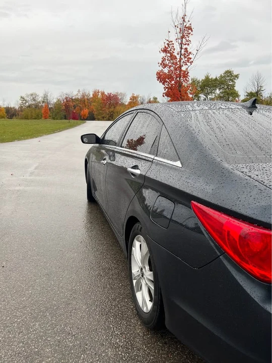 2013 Hyundai Sonata - Image 2 of 5