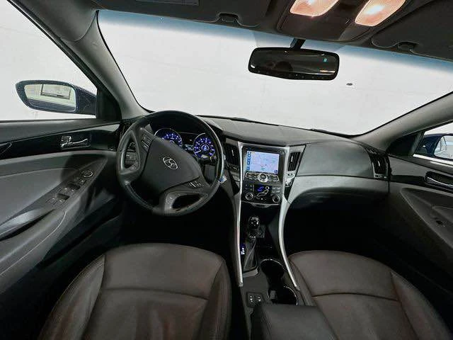 2013 Hyundai Sonata - Image 7 of 20