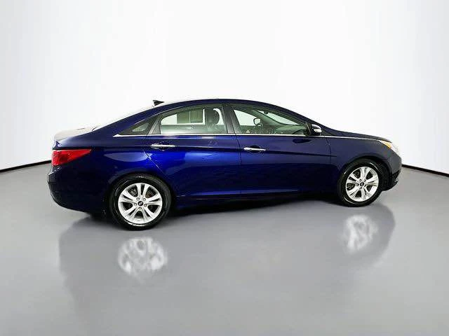 2013 Hyundai Sonata - Image 12 of 20