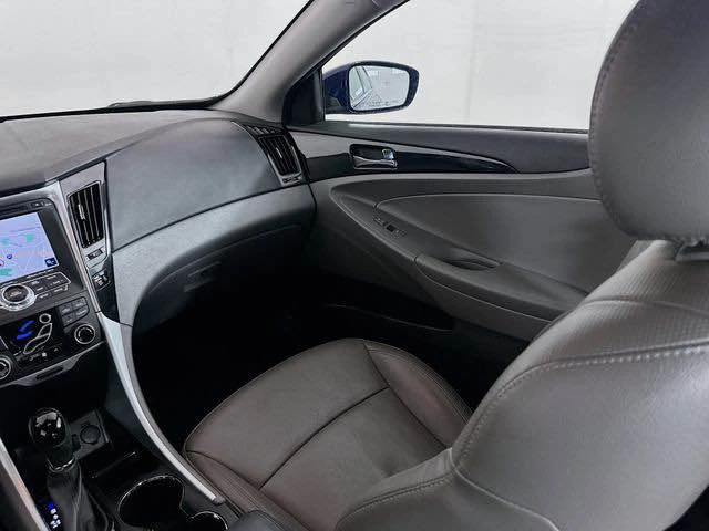 2013 Hyundai Sonata - Image 15 of 20