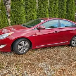 2013 Hyundai Sonata - Image 4 of 9