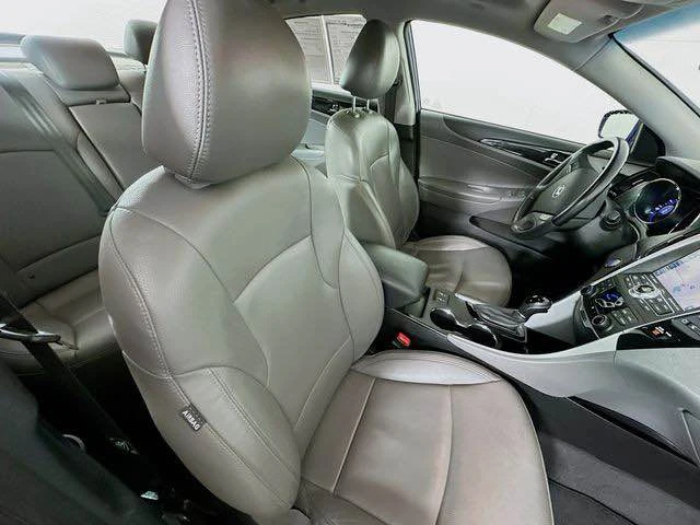 2013 Hyundai Sonata - Image 13 of 20